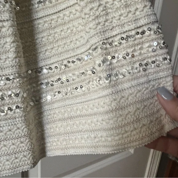 Like New Off White Sequined Mini Skirt size medium - Picture 4 of 7